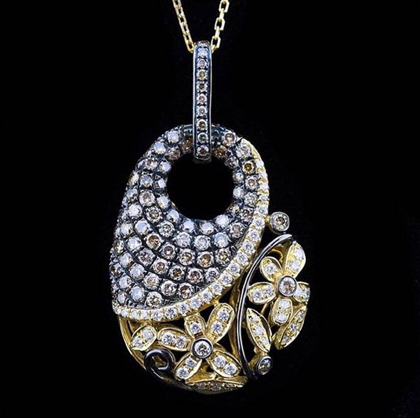 Custom made 14K T/T diamond pendant